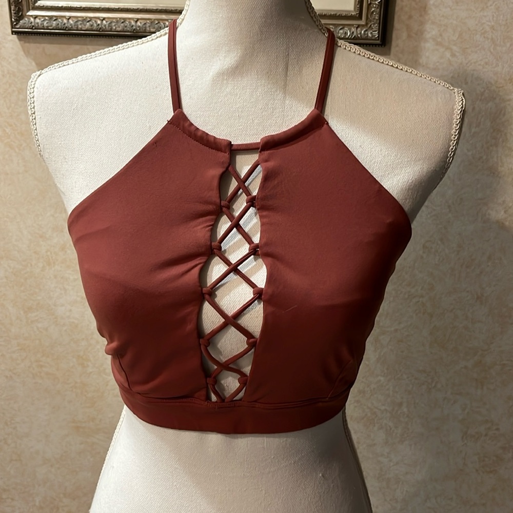 ALO Yoga Rust Red Strappy High-Neck Sports Bra